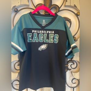 Girl’s Philadelphia Eagles jersey